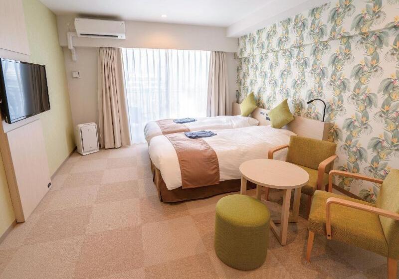 חדר סופריור עם מרפסת, La Gent Hotel Okinawa Chatan Hotel And Hostel