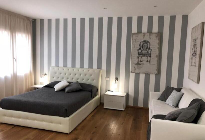 استودیوی استاندارد, Le Dimore Del Borgo