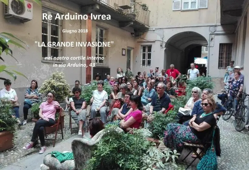 آپارتمان سوپریور 1 خوابه, Rearduinoivrea