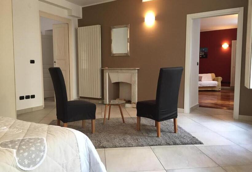 Apartament Deluxe 1 Sypialnia, Rearduinoivrea