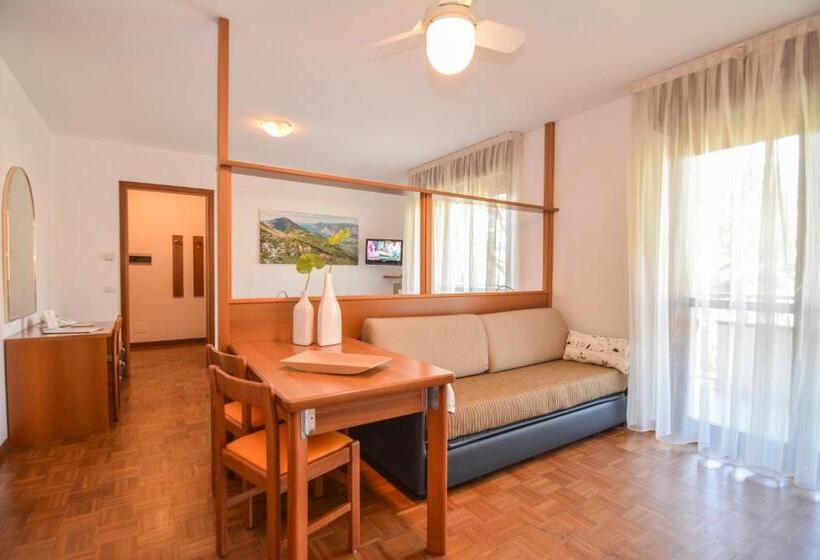 스탠다드 스튜디오, Residence La Porta Del Cuore