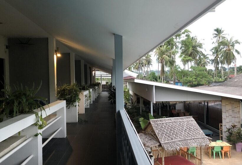 패밀리 룸, Samui Zenity