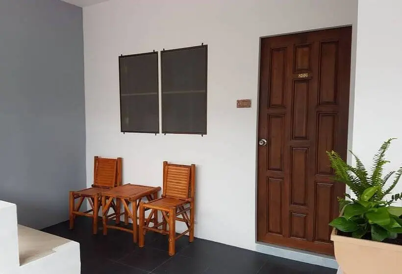 اتاق خانوادگی, Samui Zenity