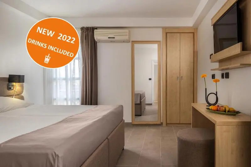 اتاق خانوادگی, Samui Zenity