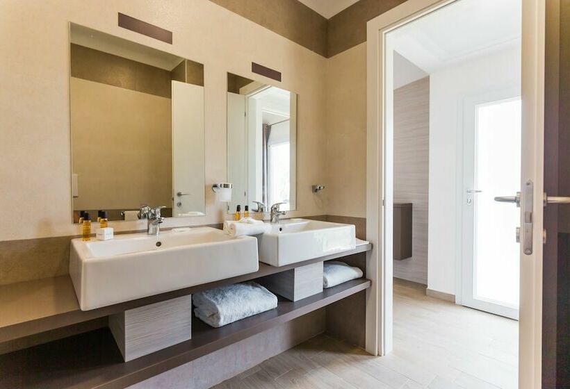 סוויטה, Torre Cintola Greenblu Sea Emotions