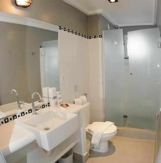 اتاق استاندارد چهار تخته, Villa Amado