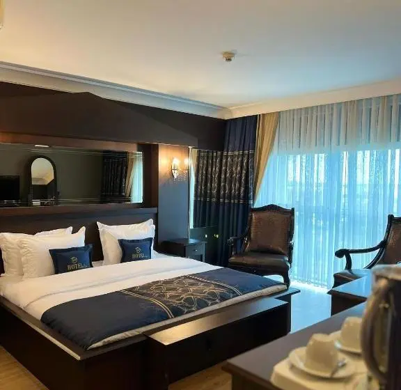 سوئیت با تخت بزرگ, Bm Hotel City