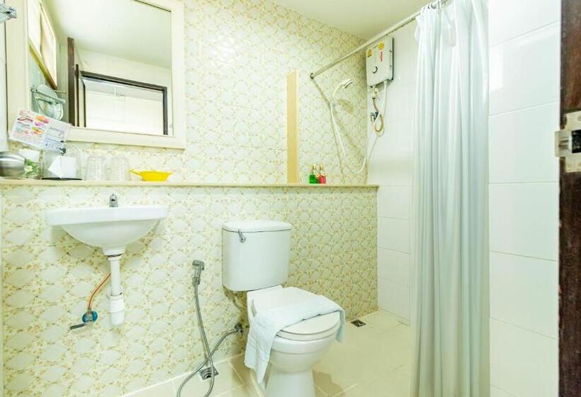 带1个卧室的带阳台的公寓, Aa Resort