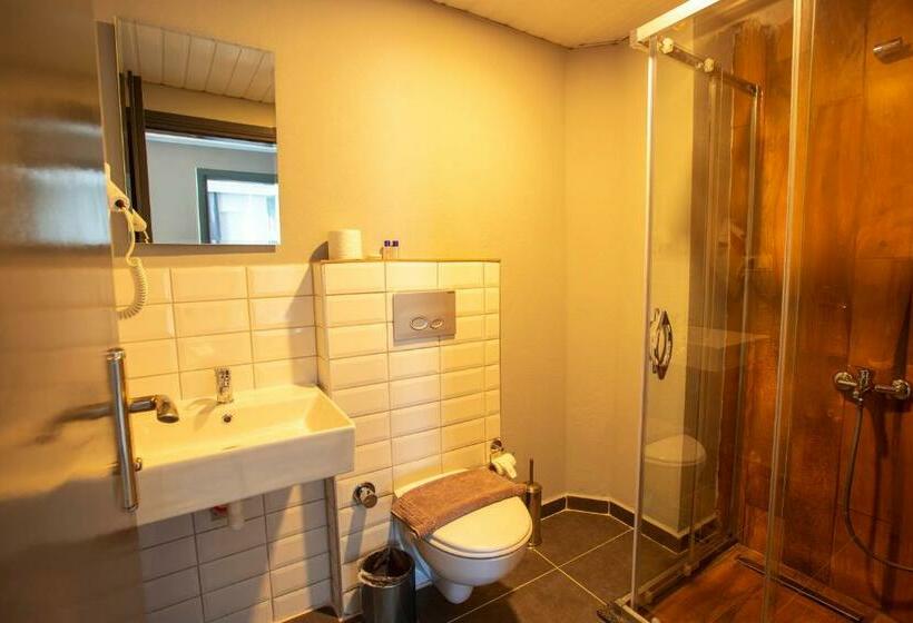 Студия Стандарт, Hma Hotel & Suites