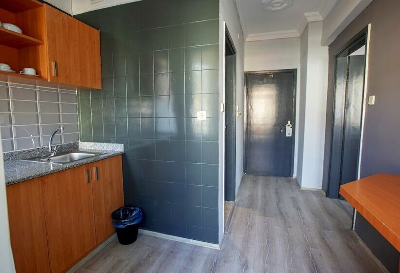 Студия Стандарт, Hma Hotel & Suites