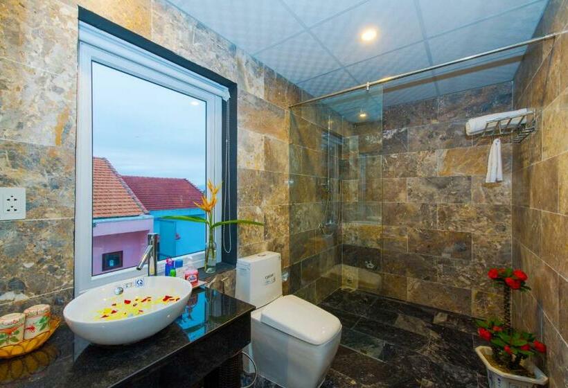 اتاق خانوادگی با چشم‌انداز باغ, Hoi An Sunny Pool Villa