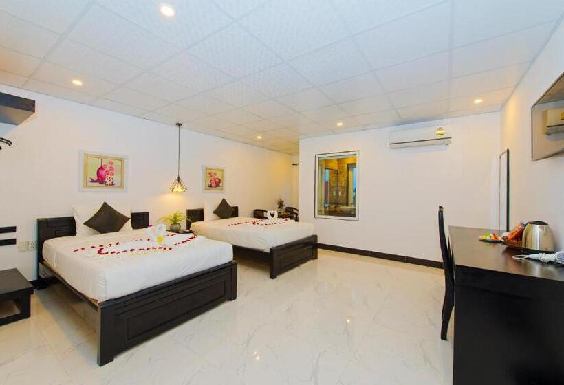 اتاق سوپریور با چشم‌انداز شهر, Hoi An Sunny Pool Villa