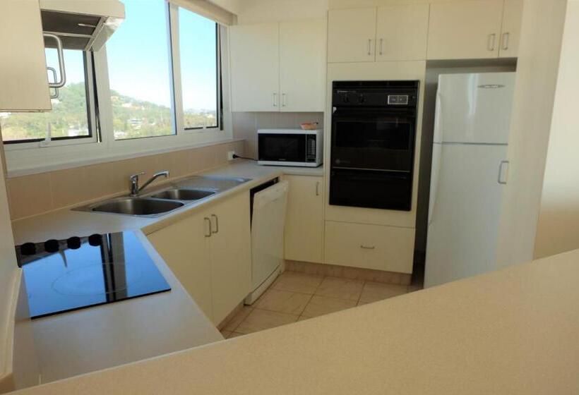 آپارتمان 1 خوابه با چشمانداز دریا, Meridian Tower Kirra Beach