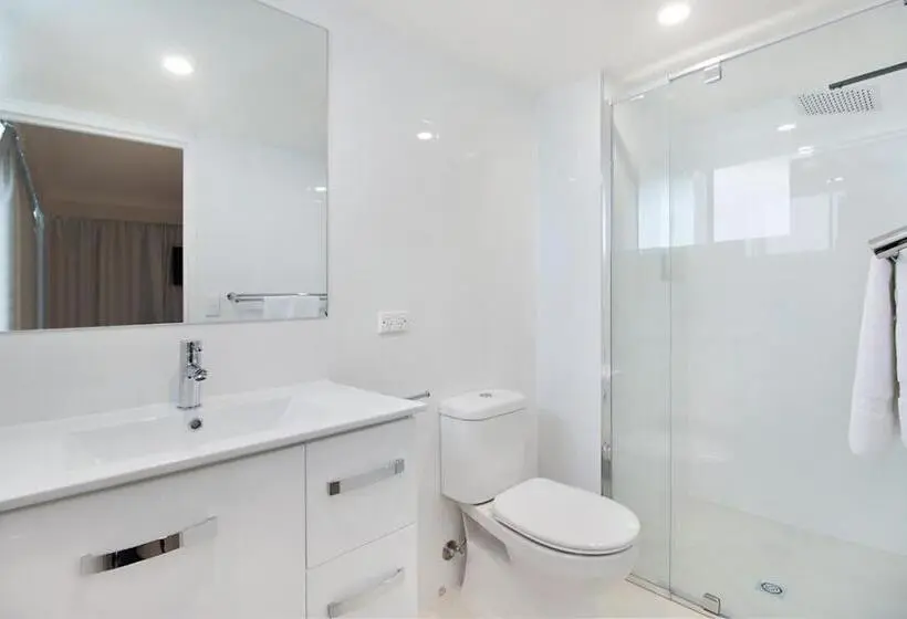 一ベッドルームエクゼクティブアパートメント, Meridian Tower Kirra Beach