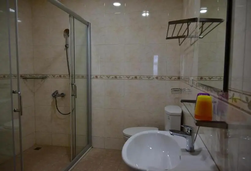 اتاق استاندارد چهار تخته, Mulin B&b