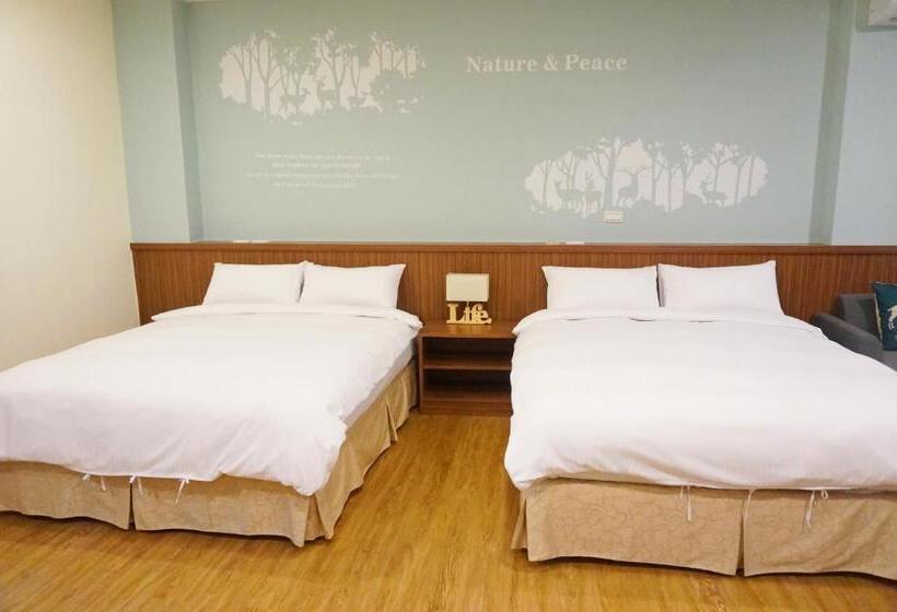 اتاق استاندارد چهار تخته, Mulin B&b