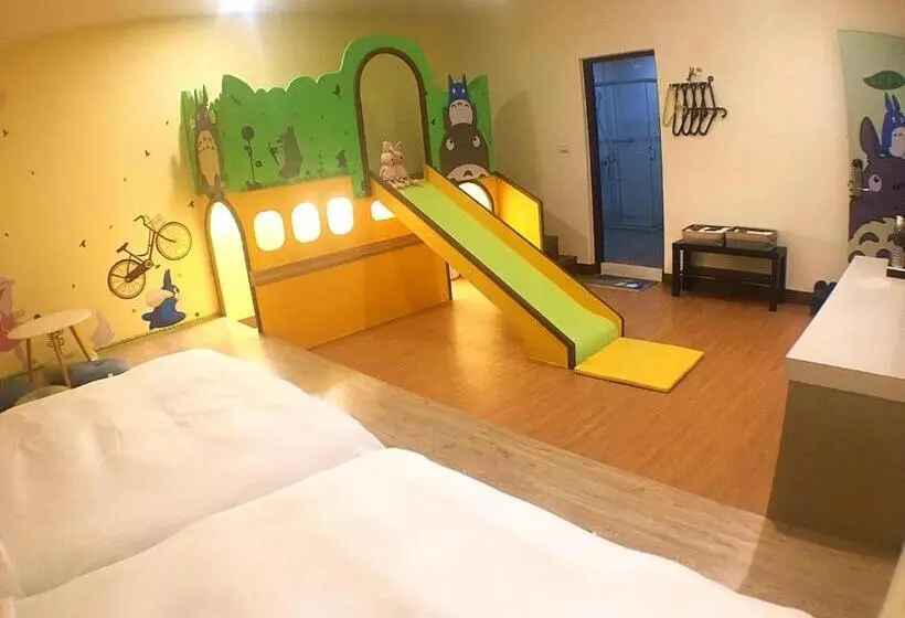 اتاق خانوادگی, Mulin B&b