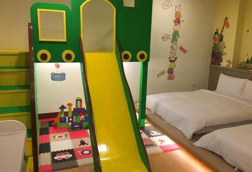 اتاق خانوادگی, Mulin B&b