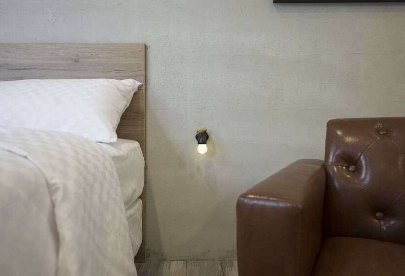 اتاق استاندارد, Ox Suites