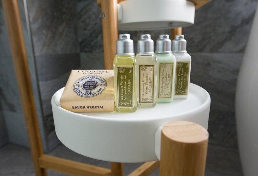 اتاق پرمیوم, Ox Suites