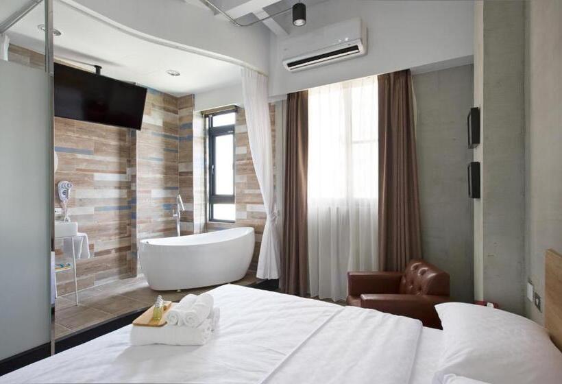 اتاق لوکس, Ox Suites