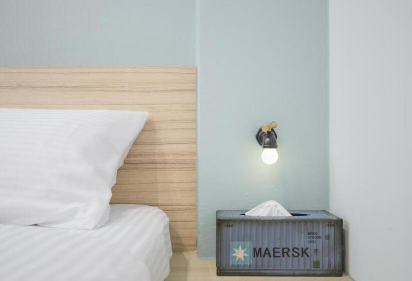 اتاق عادی اینتریور, Ox Suites