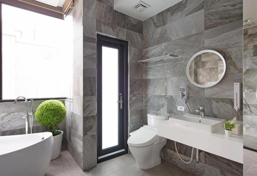 اتاق پرمیوم, Ox Suites