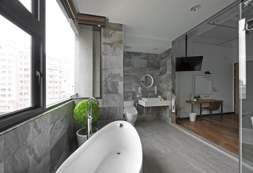 اتاق پرمیوم, Ox Suites