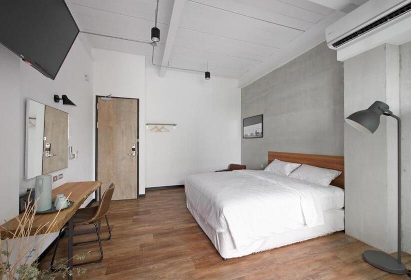 اتاق پرمیوم, Ox Suites