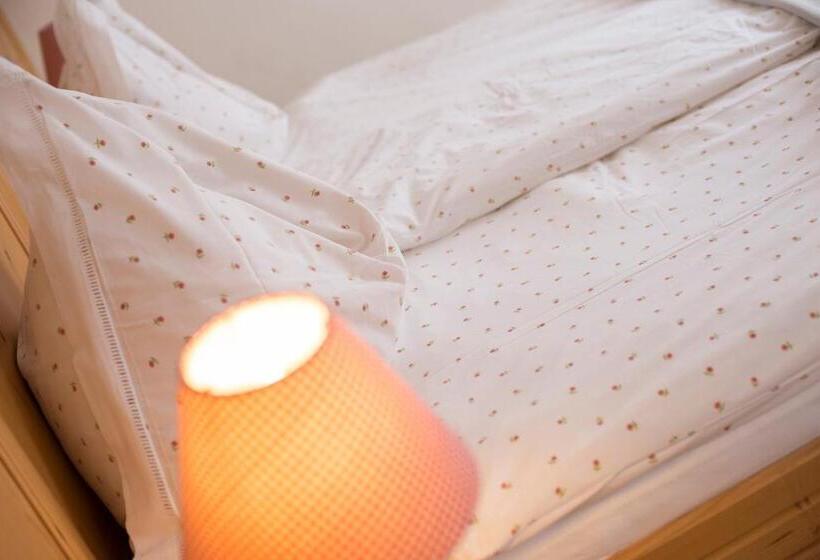 חדר סטנדרט עם מרפסת, Pension Lackenbauer