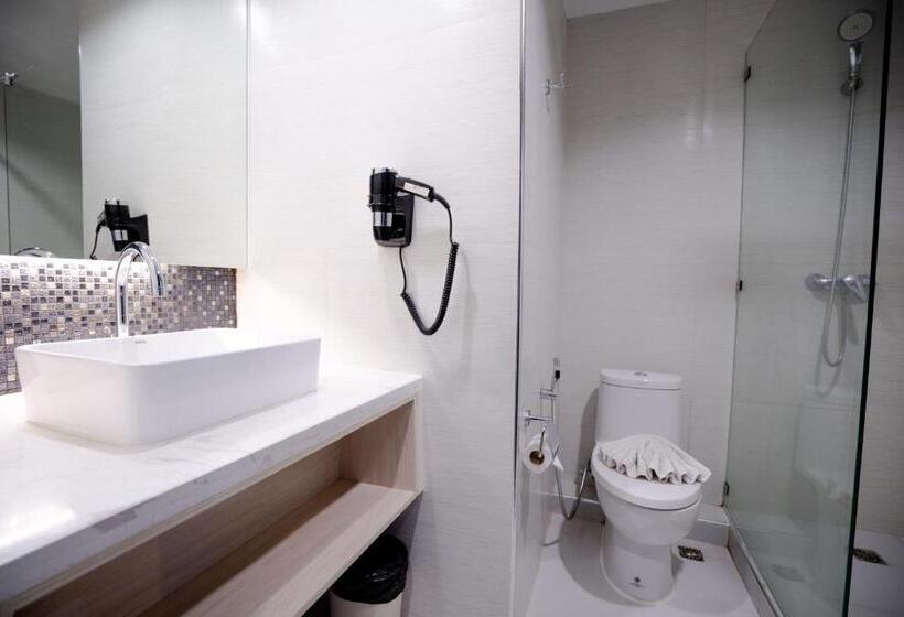 חדר סופריור, Phrae Nakara