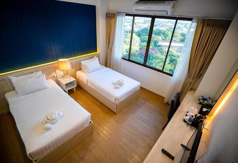 Номер Superior, Phrae Nakara
