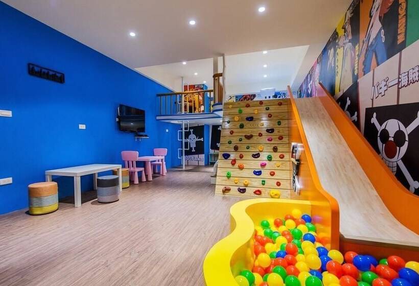 اتاق استاندارد چهار تخته, Ericson Kingdom B&b