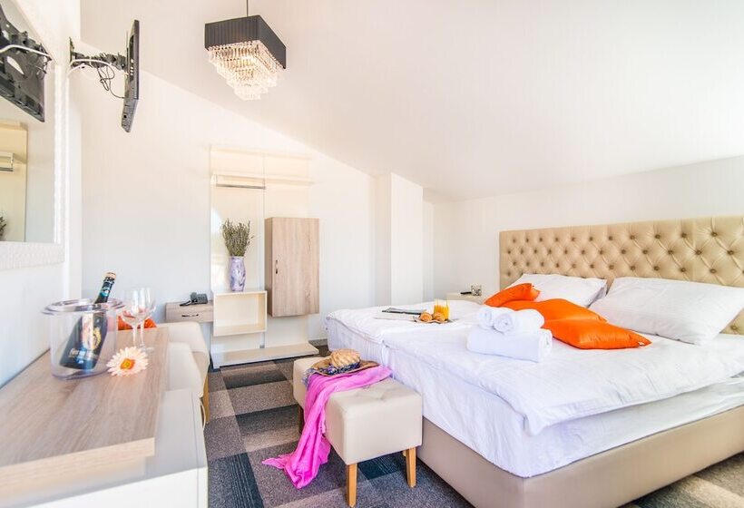 스탠다드 트리플 룸, Apartments And Rooms With Wifi Vrsar, Porec   3007