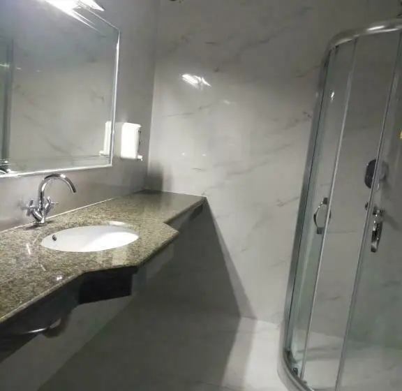 اتاق استاندارد, Bm Hotel City
