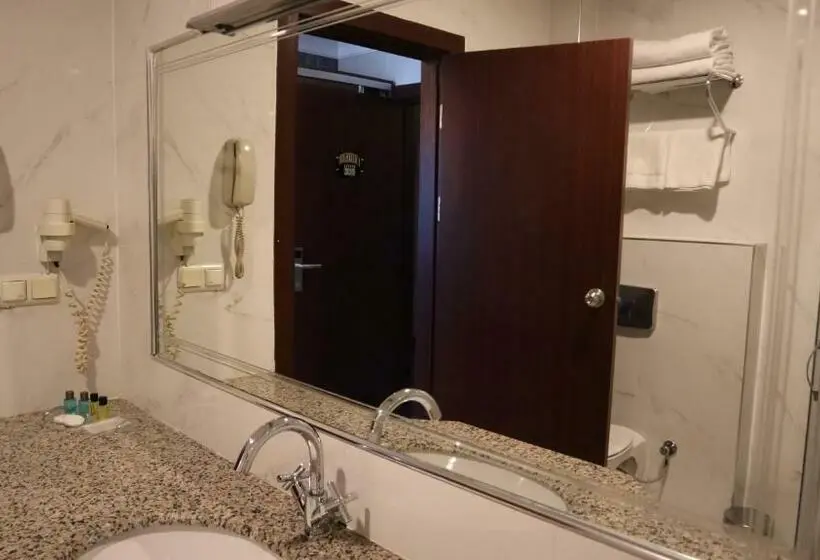 اتاق استاندارد, Bm Hotel City