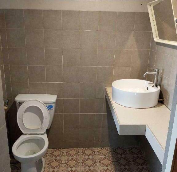 بنجلو ديلوكس, Faye Orchid Garden Resort