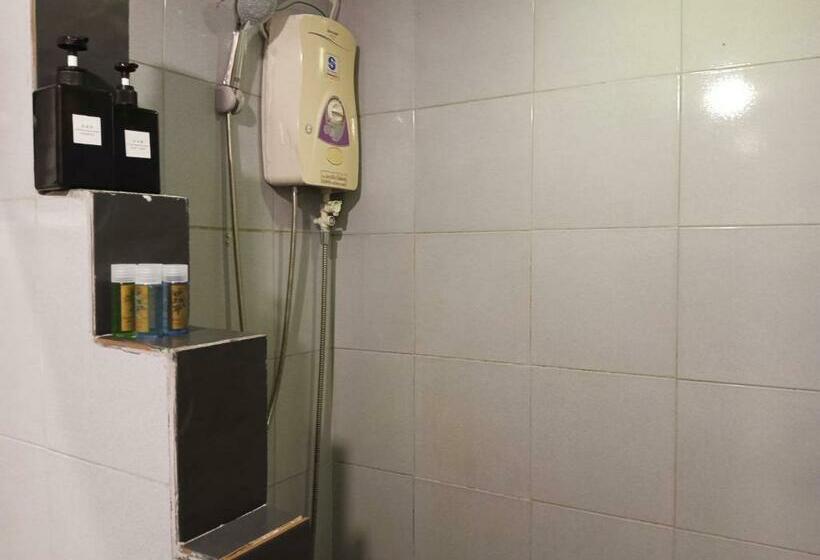 بنجلو قياسى, Faye Orchid Garden Resort