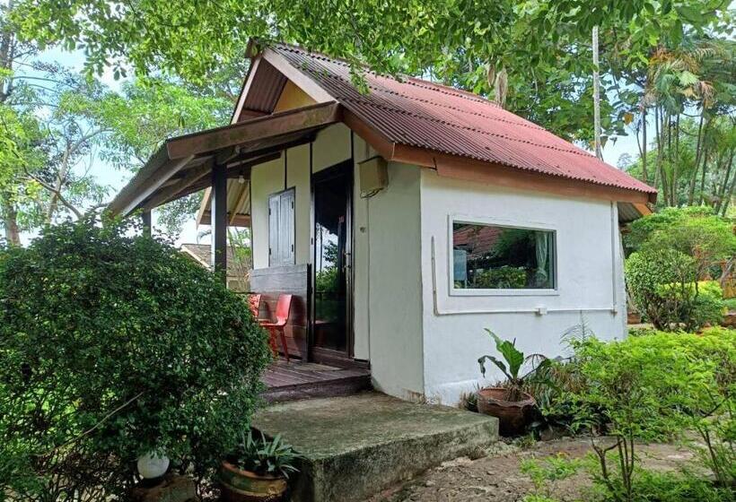 بنغل سوبيريور إطلالة على الحديقة, Faye Orchid Garden Resort