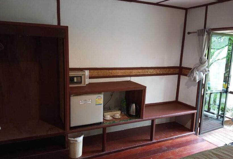 بنجلو ديلوكس, Faye Orchid Garden Resort