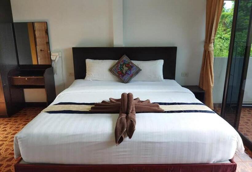 بنجلو ديلوكس, Faye Orchid Garden Resort