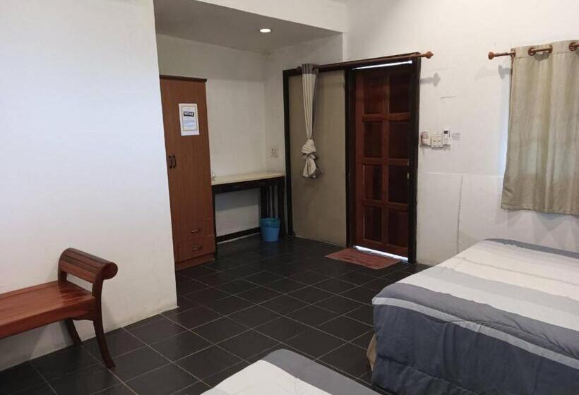 بنجلو قياسى, Faye Orchid Garden Resort