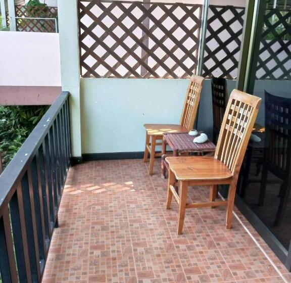 غرفة قياسية رباعية مطلة على الحديقة, Faye Orchid Garden Resort