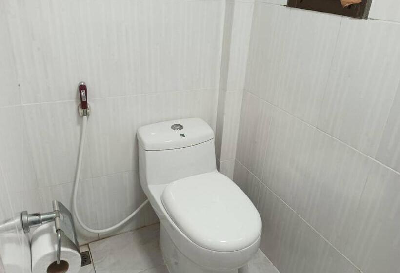 غرفة ديلوكس رباعية, Faye Orchid Garden Resort