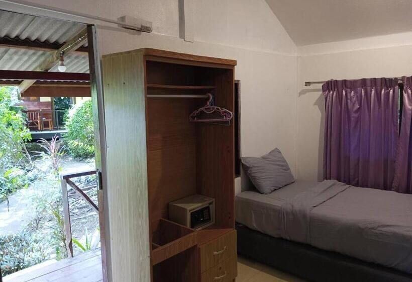 بنجلو قياسى, Faye Orchid Garden Resort