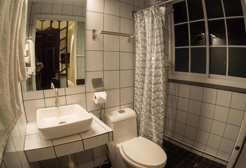 스탠다드 룸, Jetty Huahin Hostel