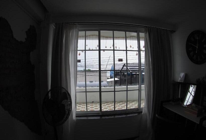 스탠다드 룸, Jetty Huahin Hostel