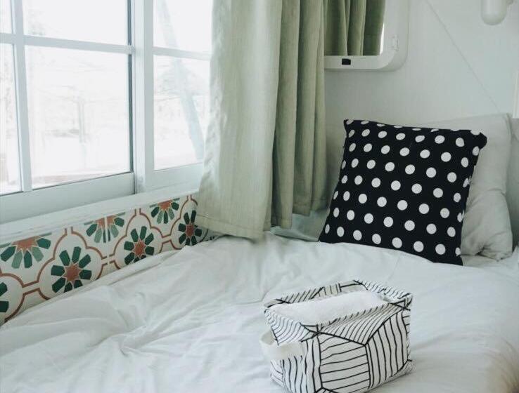 스탠다드 트리플 룸, Jetty Huahin Hostel