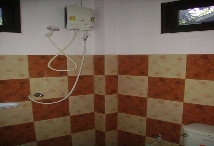 デラックスバンガロー, Kamrai Resort