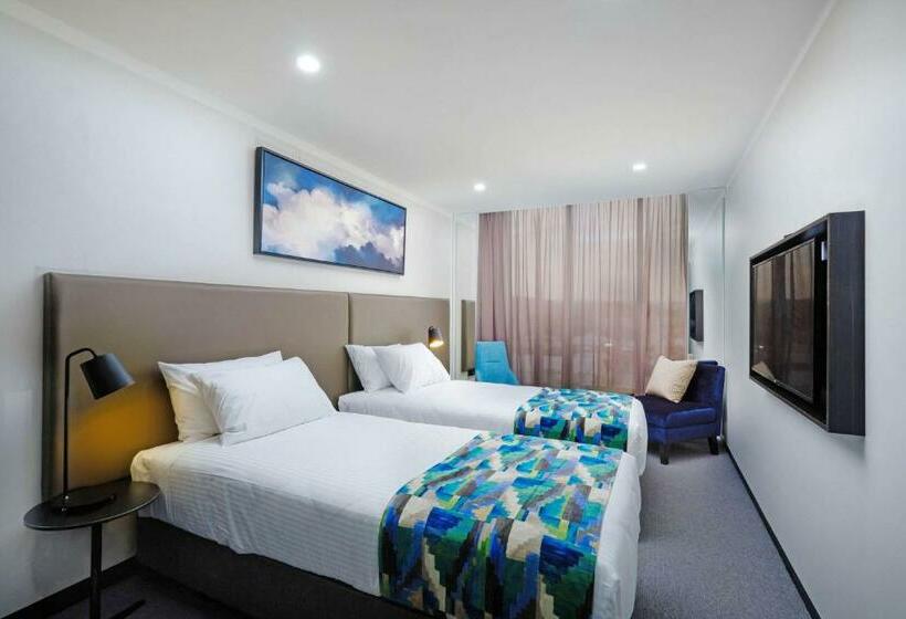 استودیوی استاندارد, Mantra Albury